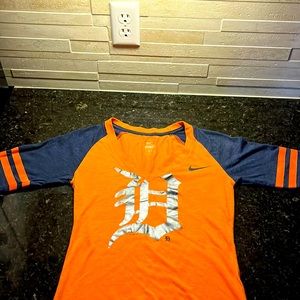 Nike Detroit Tiger Jersey shirt